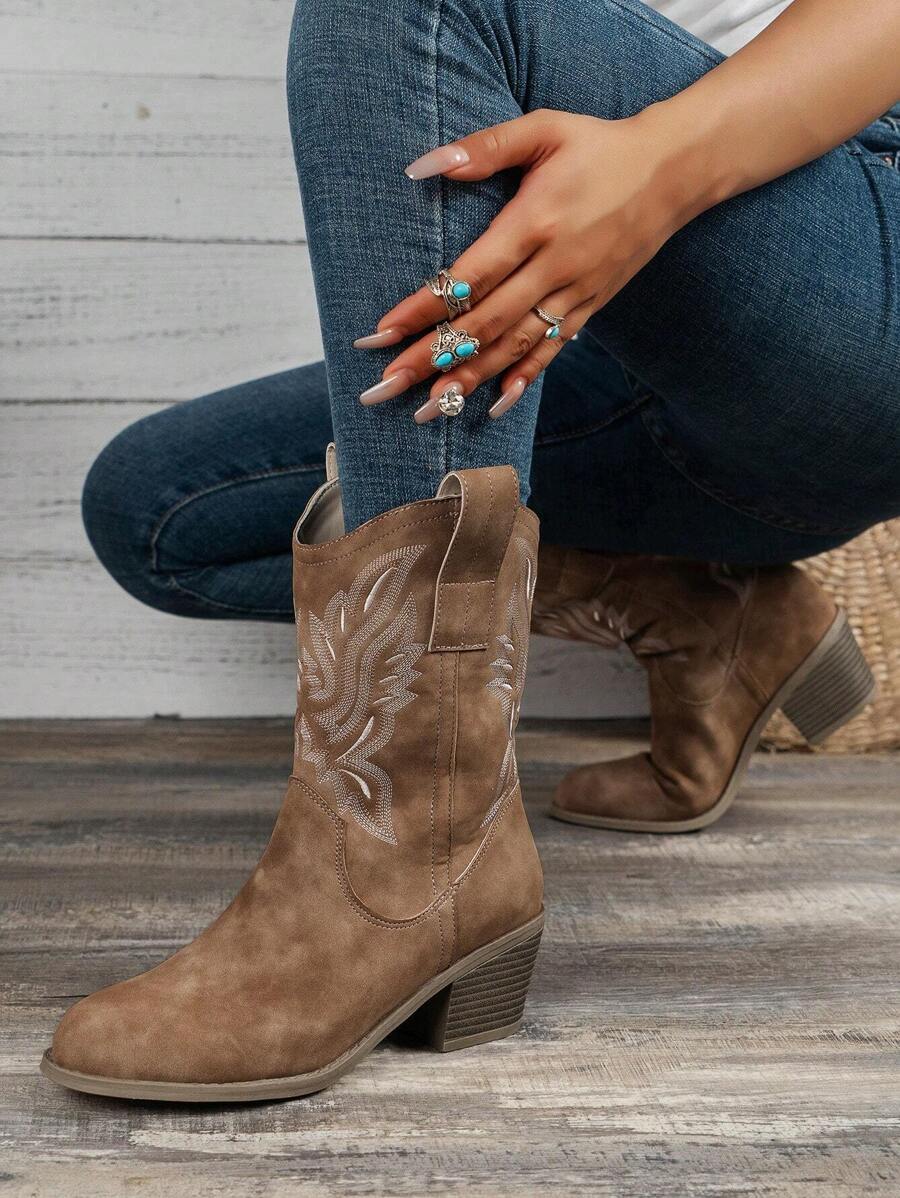 Elara | Western Boots